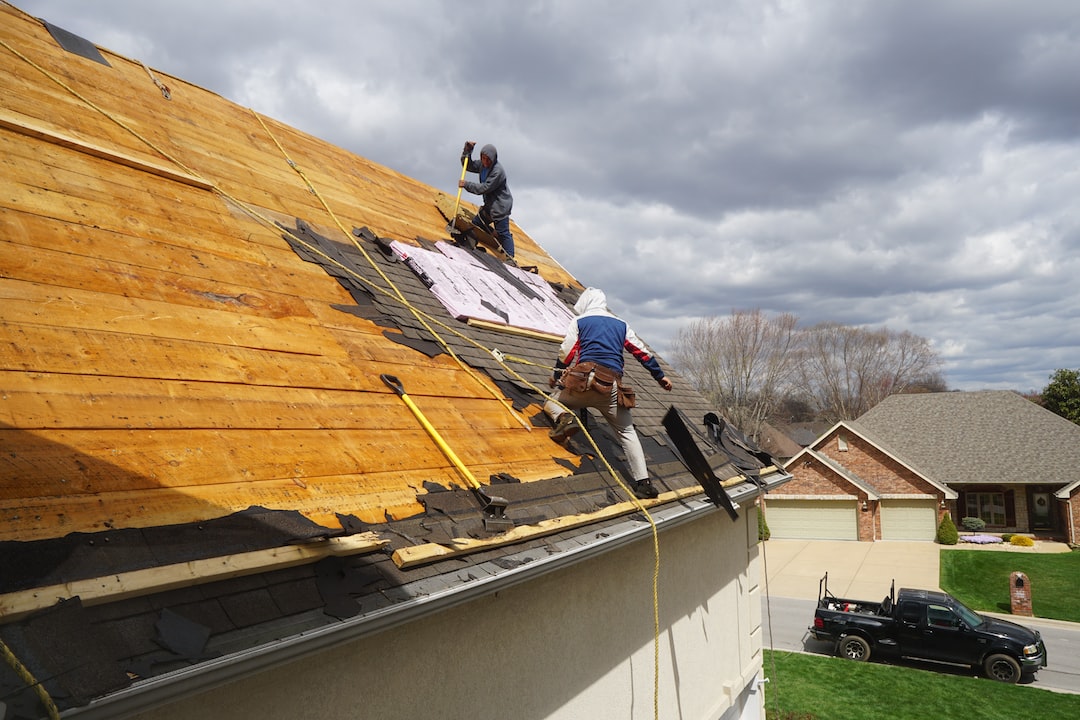 Roofing company Escondido, CA